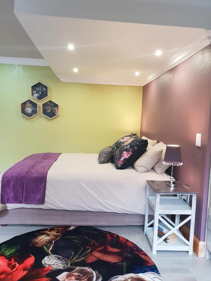 Rozenhof Guest Cottages George Extérieur photo